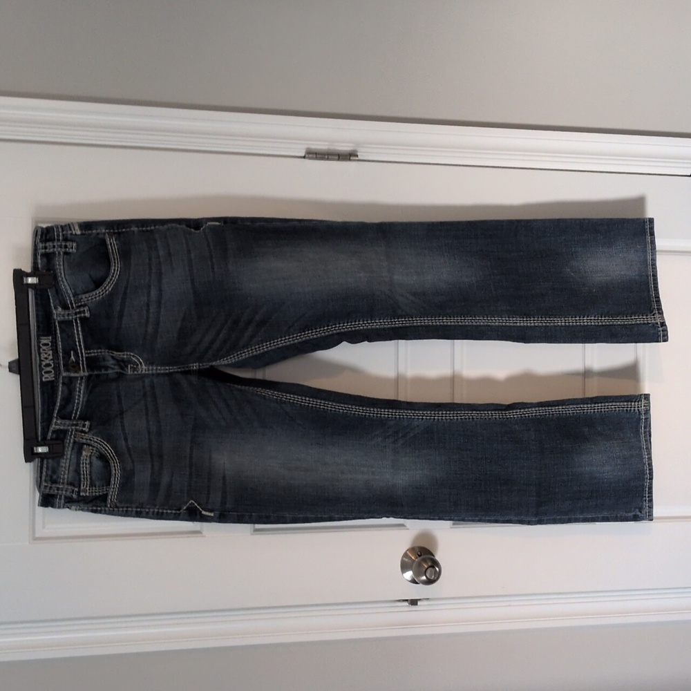 Rock & Roll Mid Rise Western Cowgirls Bootcut Denim Riding Jean. Size 33x36